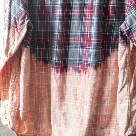 Faded Glory Bleach Dyed Flannel - Picture 2 of 4